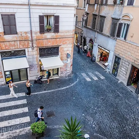 By The Colosseum - White Chic Flats