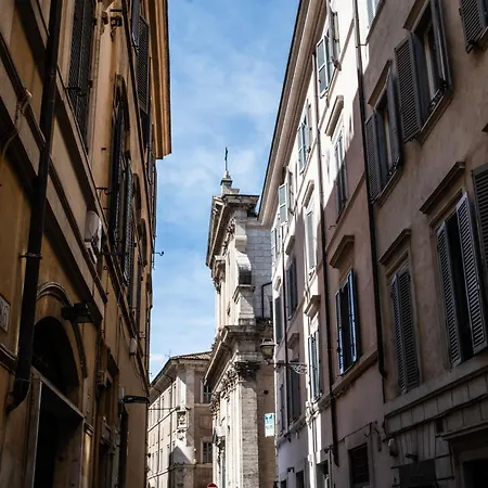 By The Colosseum - White Chic Flats *